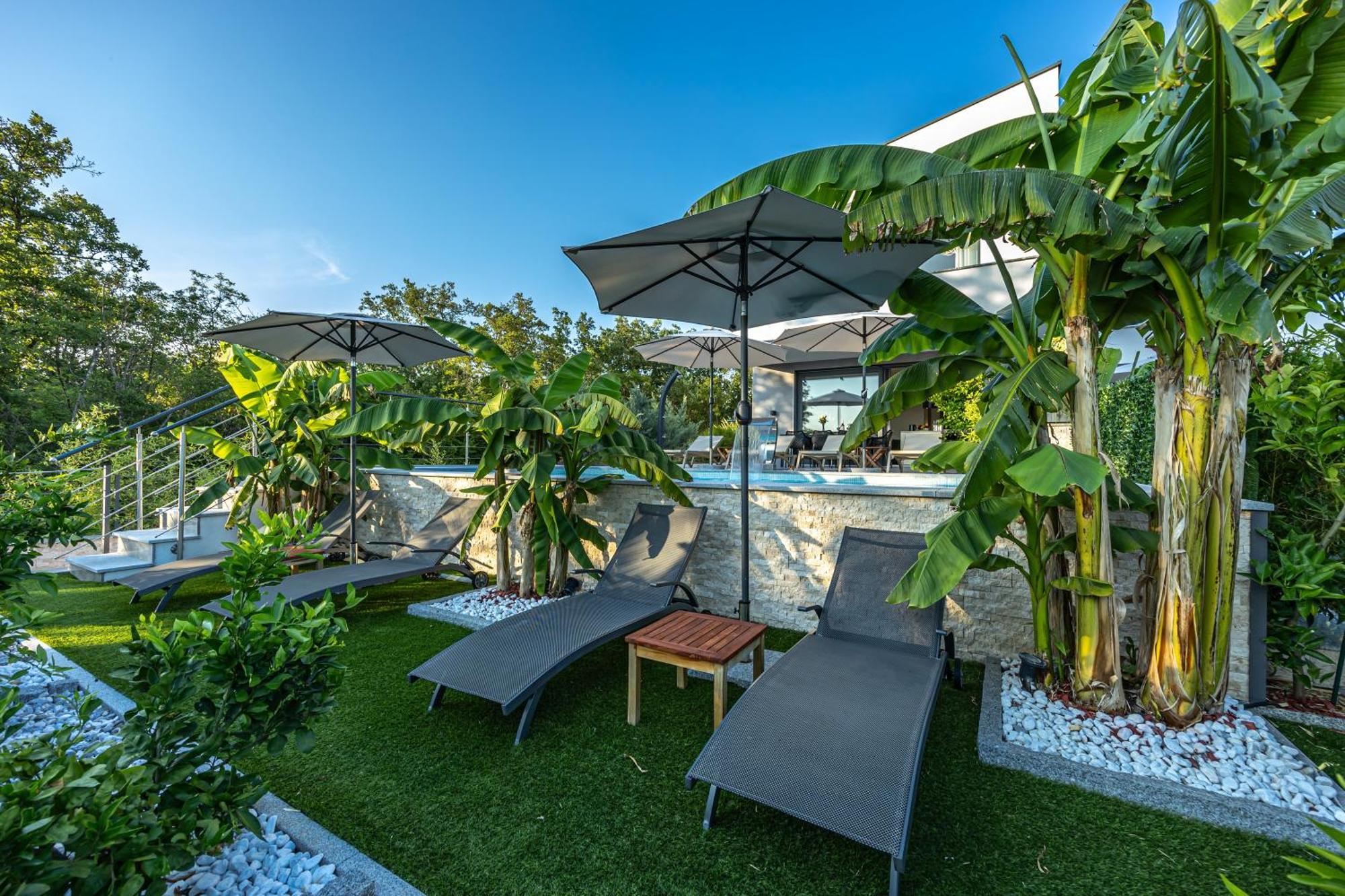 Luxury Villas White Sails Pinezići Exterior foto